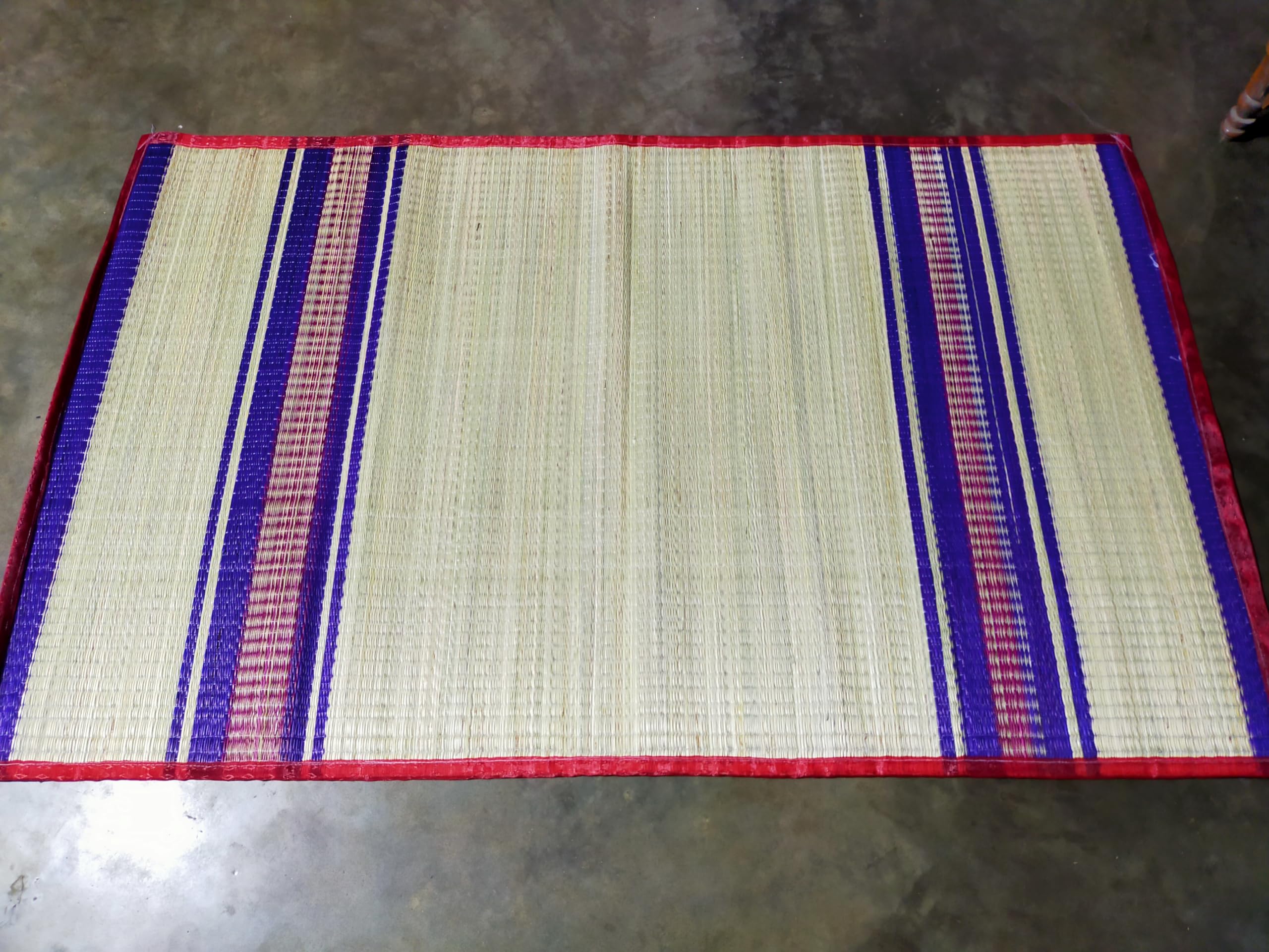 Traditional Korai Grass Mat - 6 X 3.5 Feet - Image 2